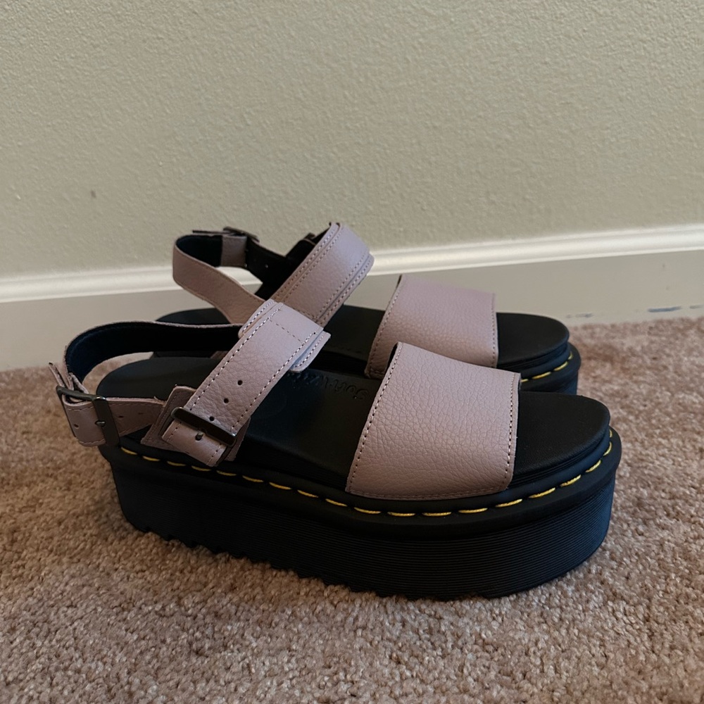 Dr. Martens Voss Quad Platform Sandal